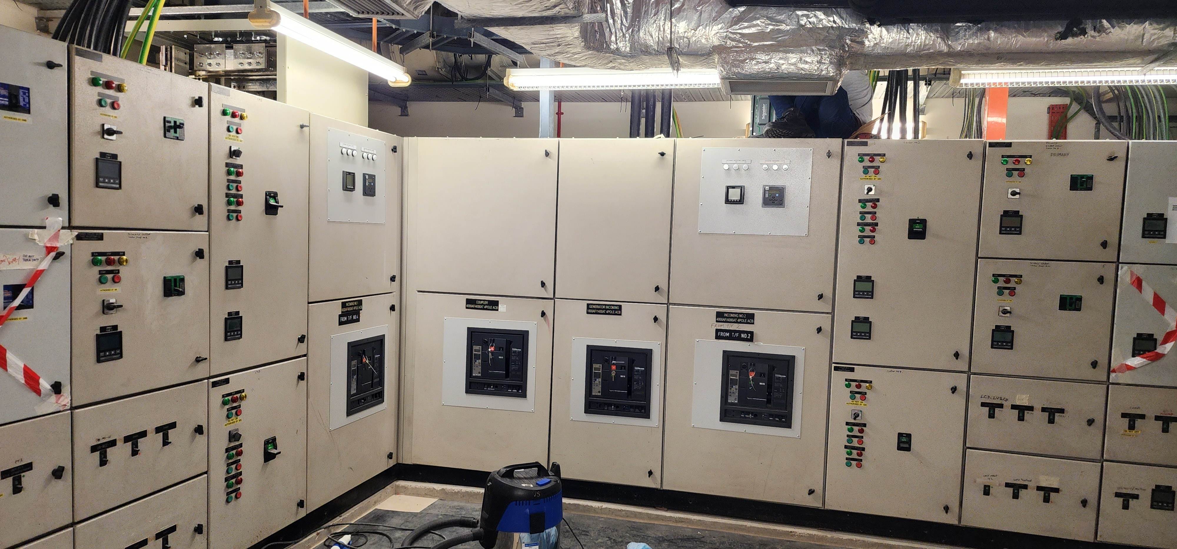 Install & Retrofit of All Types of ACB and MCCB - Image 9