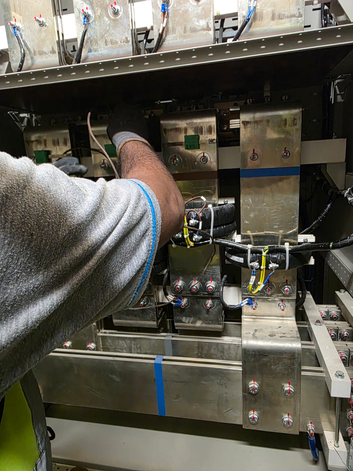 Install All Types of Partial Discharge Sensors, Thermal Sensors, and HeatTag Systems - Image 8