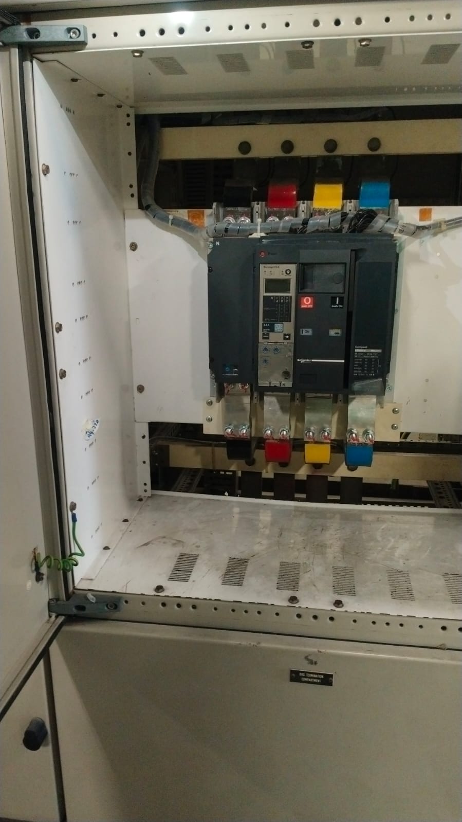 Install & Retrofit of All Types of ACB and MCCB - Image 4